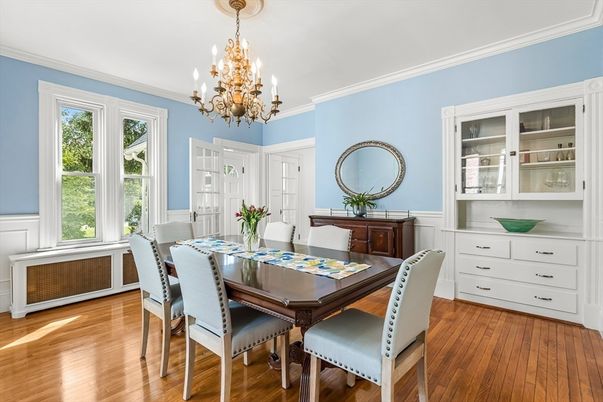 Chandelier, Dining room, Interior, Wood Texture Flooring