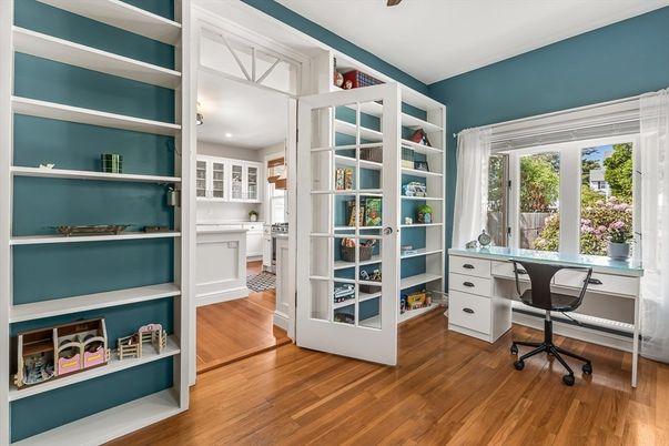 Home Office, Interior, Recessed Lighting, Wood Texture Flooring
