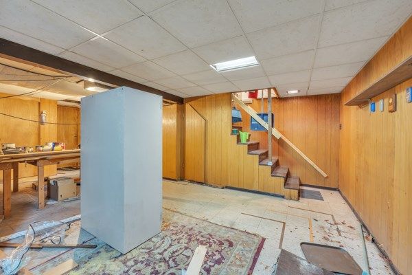 Interior, Recessed Lighting, Wooden Walls
