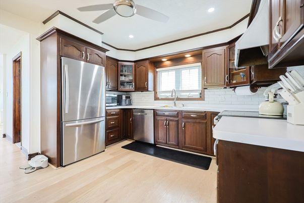 Interior, Kitchen, Recessed Lighting, Stainless Steel Appliances, Wood Texture Flooring