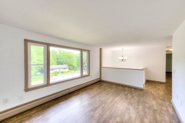 Chandelier, Empty room, Interior, Wood Texture Flooring