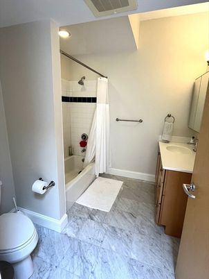 Bathroom, Interior, Marble, Recessed Lighting