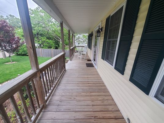 Exterior, Wood Texture Flooring