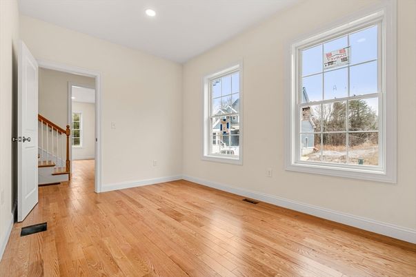 Empty room, Interior, Recessed Lighting, Wood Texture Flooring