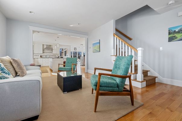Interior, Kitchen, Living room, Pendant Lights, Recessed Lighting, Wood Texture Flooring