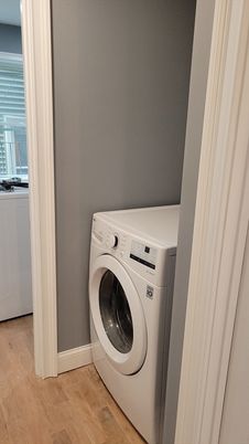 Interior, Utility Closets, Washer, Water, Wood Texture Flooring
