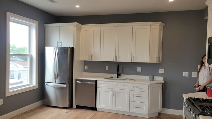 Interior, Kitchen, Recessed Lighting, Wood Texture Flooring