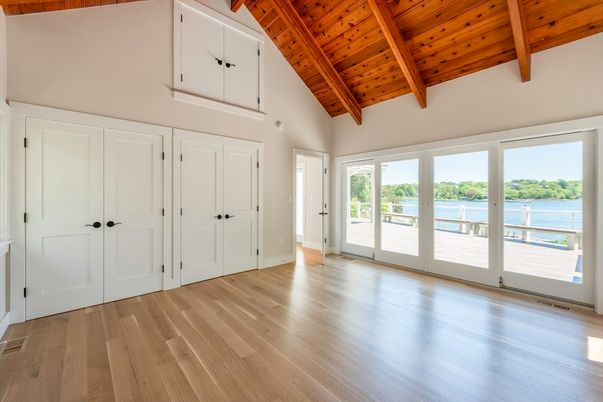 Empty room, Interior, Water, Wooden Beams, Wooden Ceilings, Wood Texture Flooring