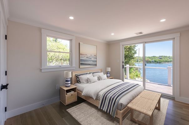 Bedroom, Interior, Recessed Lighting, Water, Wood Texture Flooring