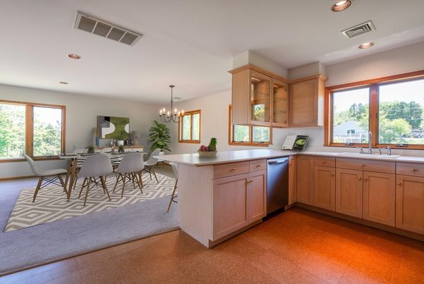 Chandelier, Dining room, Interior, Kitchen, Recessed Lighting