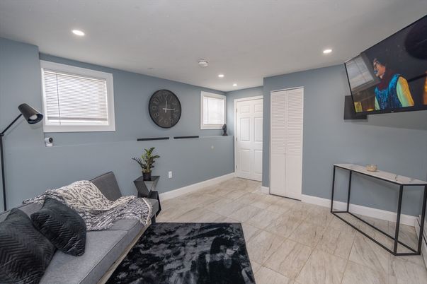 Interior, Recessed Lighting
