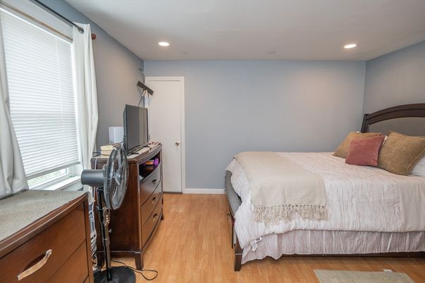 Bedroom, Interior, Recessed Lighting, Wood Texture Flooring