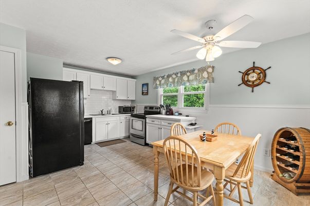 Dining room, Interior, Kitchen