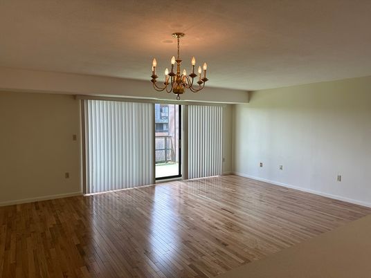 Chandelier, Empty room, Interior, Wood Texture Flooring