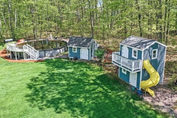 Backyard, Exterior, Playground