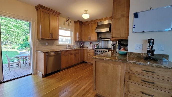 Interior, Kitchen, Stainless Steel Appliances, Wood Texture Flooring