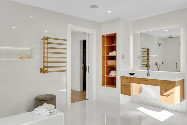 Bathroom, Interior, Recessed Lighting, Wood Texture Flooring
