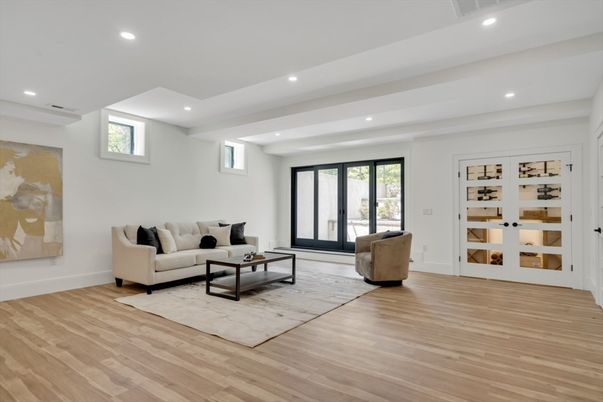Interior, Living room, Recessed Lighting, Wood Texture Flooring