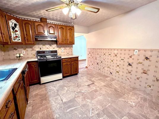 Interior, Kitchen, Tile Countertops
