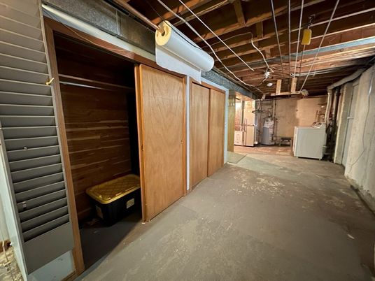Interior, Wooden Beams, Wooden Walls