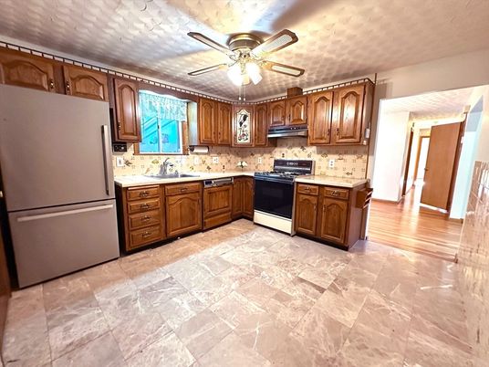Interior, Kitchen, Wood Texture Flooring