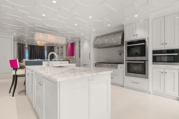 Chandelier, Interior, Kitchen, Recessed Lighting, Stainless Steel Appliances