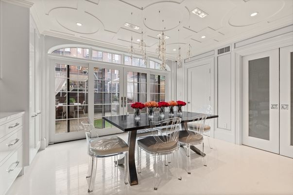 Dining room, Interior, Pendant Lights, Recessed Lighting