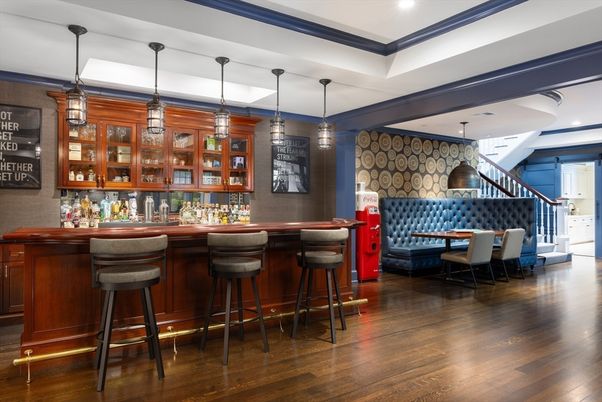 Interior, Pendant Lights, Recessed Lighting, Wood Texture Flooring