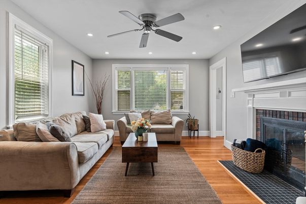 Fireplace, Interior, Living room, Recessed Lighting, Wood Texture Flooring
