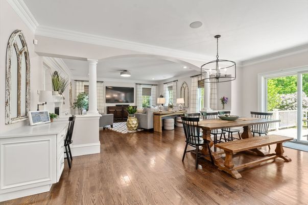 Dining room, Interior, Living room, Pendant Lights, Recessed Lighting, Wood Texture Flooring