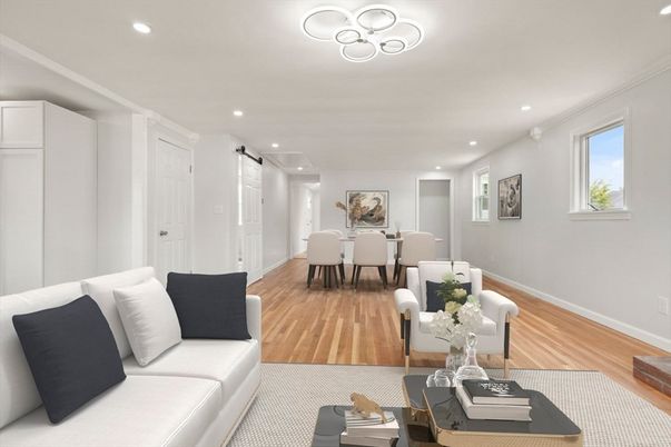 Dining room, Interior, Living room, Recessed Lighting, Wood Texture Flooring
