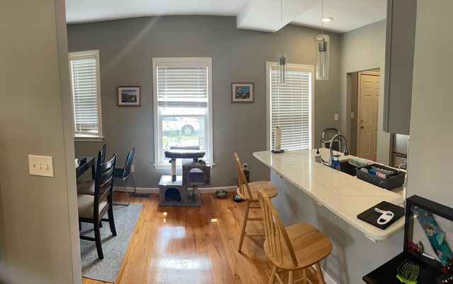Dining room, Interior, Kitchen, Recessed Lighting, Wood Texture Flooring