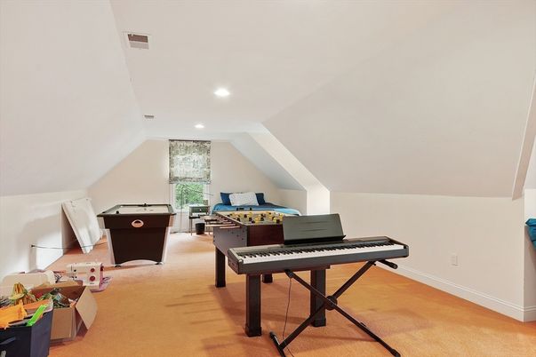 Game Room, Interior, Piano, Recessed Lighting