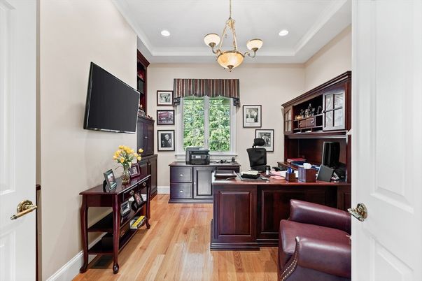 Home Office, Interior, Pendant Lights, Recessed Lighting, Wood Texture Flooring