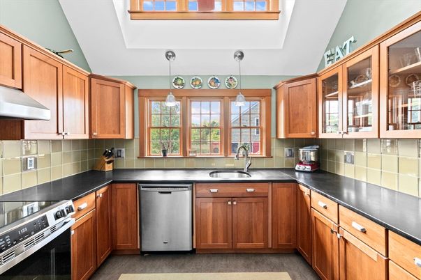 Interior, Kitchen, Pendant Lights, Stainless Steel Appliances
