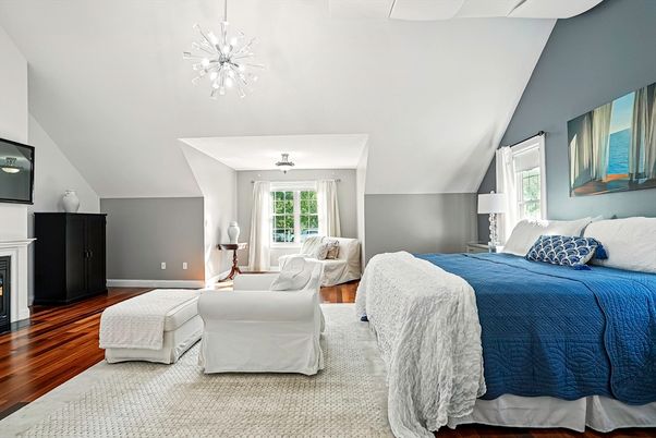Bedroom, Fireplace, Interior, Pendant Lights, Wood Texture Flooring