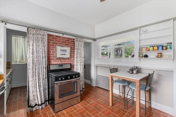 Dining room, Interior, Kitchen, Stainless Steel Appliances, Stone Walls