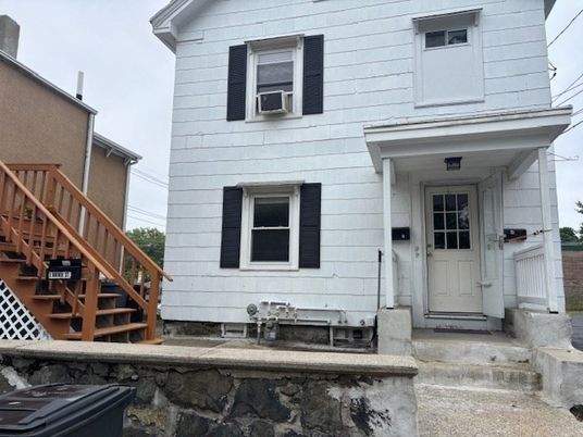 Exterior, Facade, None