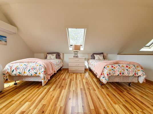 Bedroom, Interior, Wood Texture Flooring
