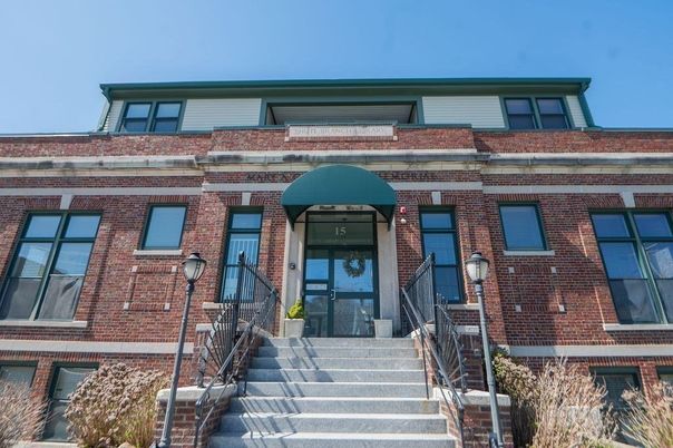 Exterior, Facade, Brick Facade, Rowhouse
