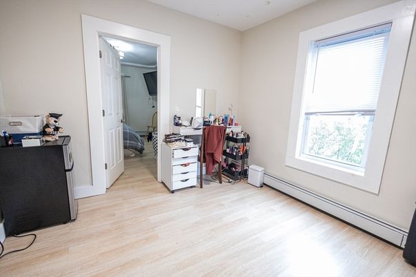 Bathroom, Home Office, Interior, Recessed Lighting, Wood Texture Flooring