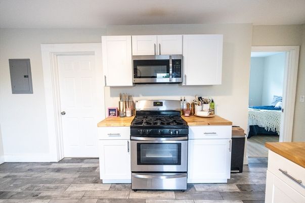 Interior, Kitchen, Stainless Steel Appliances, Wood Texture Flooring