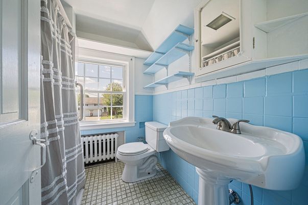 Bathroom, Interior