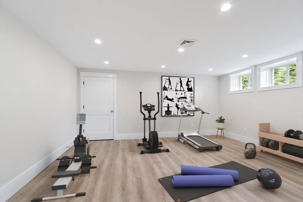 Fitness Equipment, Interior, Recessed Lighting, Wood Texture Flooring