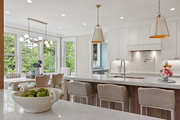 Dining room, Interior, Kitchen, Pendant Lights, Recessed Lighting, Stainless Steel Appliances