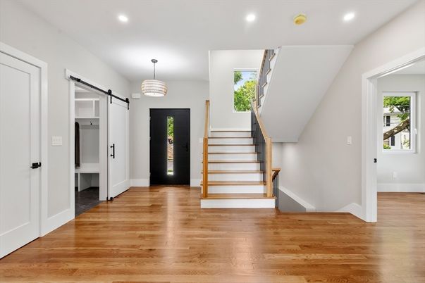 Interior, Pendant Lights, Recessed Lighting, Wood Texture Flooring