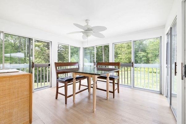 Dining room, Interior, Sun Room, Wood Texture Flooring