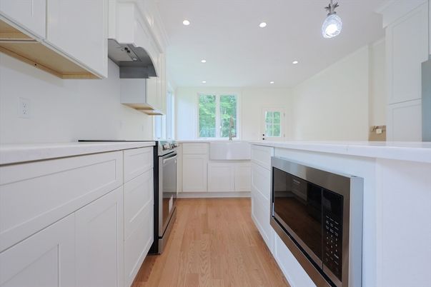 Interior, Kitchen, Pendant Lights, Recessed Lighting, Wood Texture Flooring