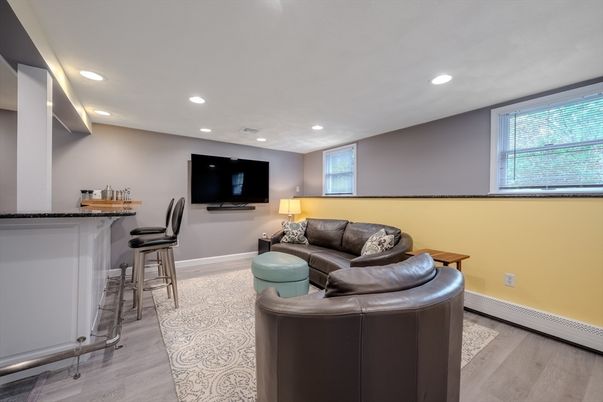 Interior, Recessed Lighting, Wood Texture Flooring