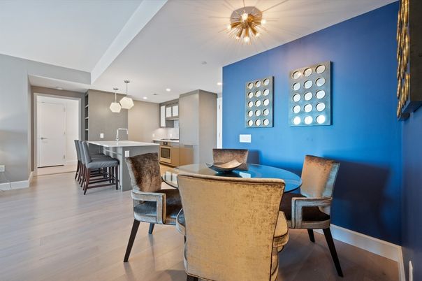 Dining room, Interior, Kitchen, Pendant Lights, Recessed Lighting, Wood Texture Flooring